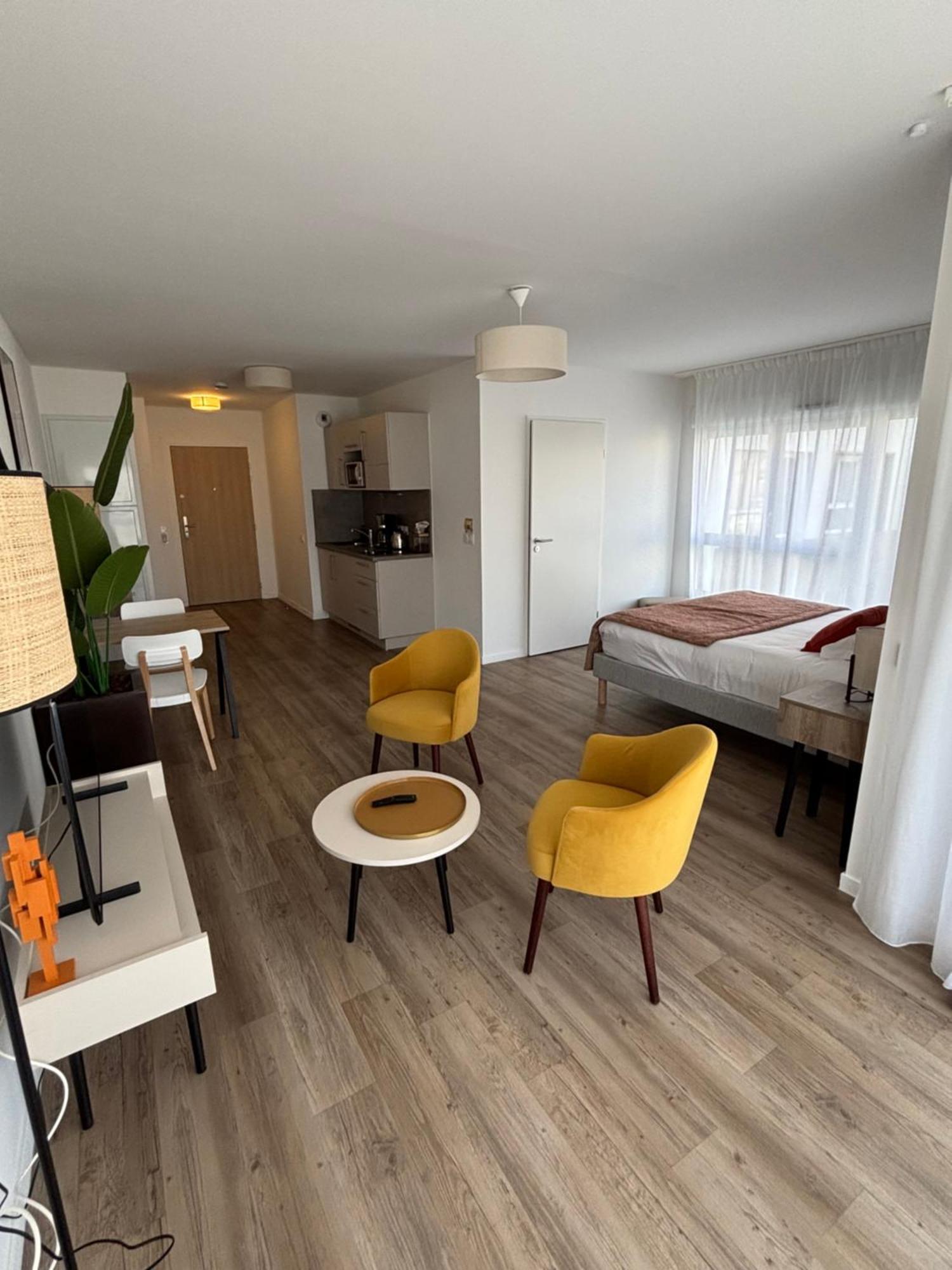 Residence Services Seniors Domitys - Villa Ulma Lille Exterior foto